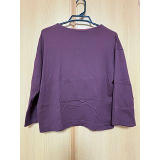 ユニクロ(UNIQLO)の【値下げ】ユニクロ　カラーブロックハイネックT 春　ワイン　中古品(Tシャツ(長袖/七分))