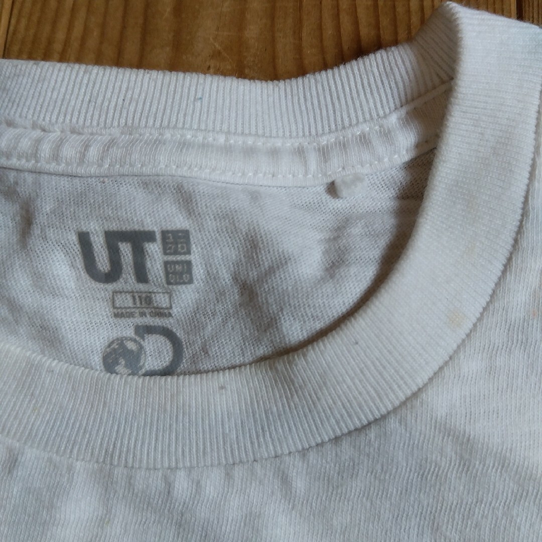 UNIQLO(ユニクロ)の♡ユニクロ恐竜柄Tシャツ キッズ/ベビー/マタニティのキッズ服男の子用(90cm~)(Tシャツ/カットソー)の商品写真