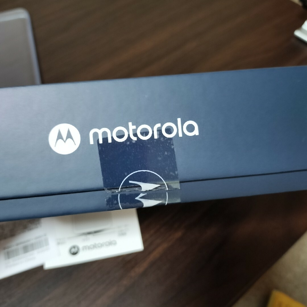 Motorola(モトローラ)のMotorola g52j  SIMフリー スマホケース1個&保護フィルム付き スマホ/家電/カメラのスマートフォン/携帯電話(スマートフォン本体)の商品写真