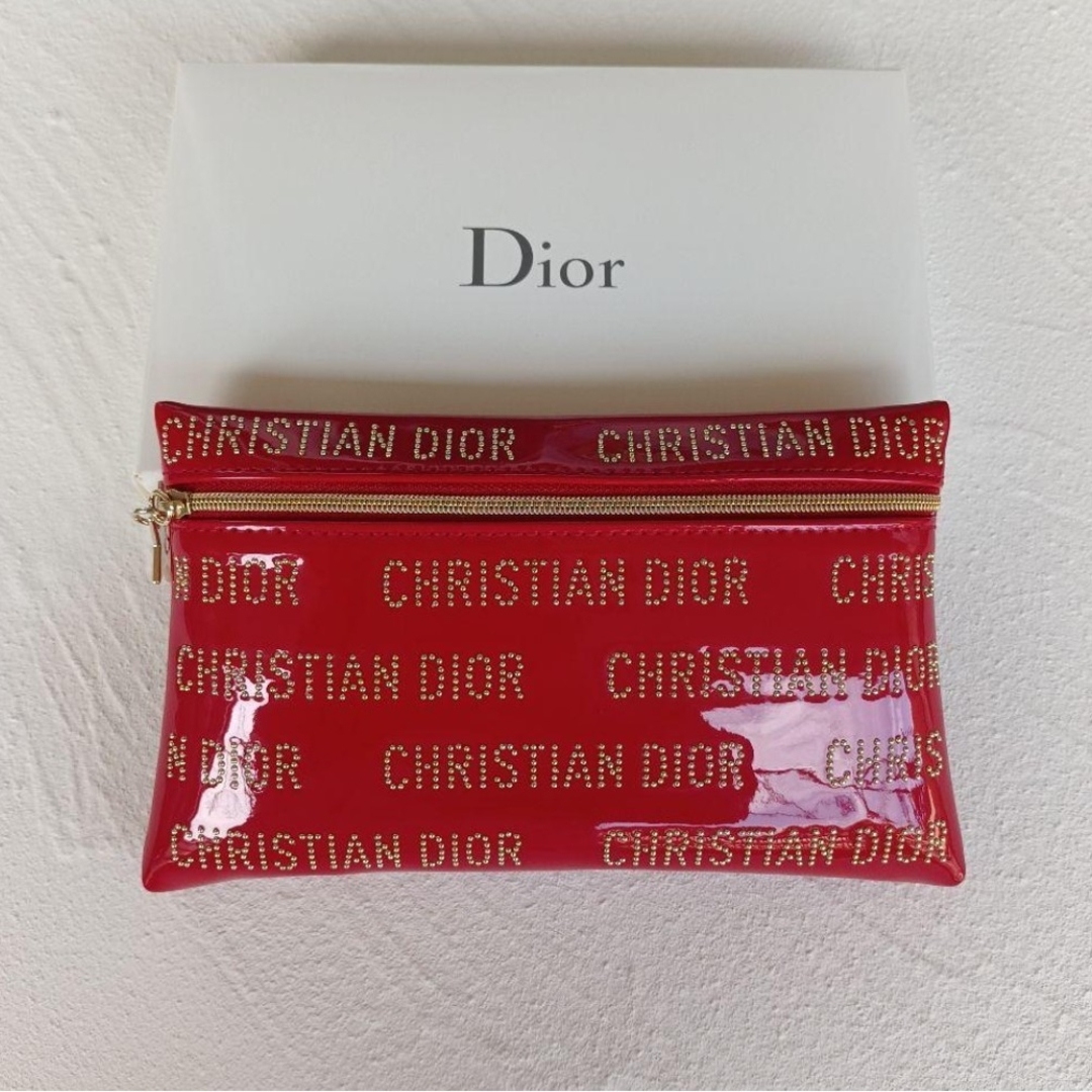 Christian Dior(クリスチャンディオール)のDior ディオール ポーチ ノベルティ レッド スタッズ レディースのファッション小物(ポーチ)の商品写真