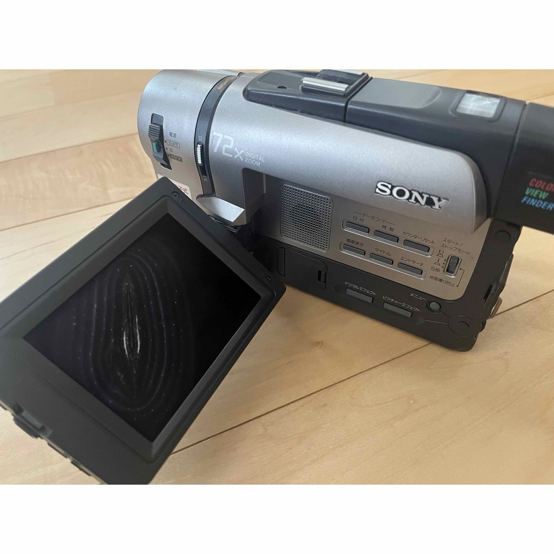 SONY(ソニー)のお値下げ♪【ジャンク】SONY ビデオカメラレコーダー CCD-TRV95K スマホ/家電/カメラのカメラ(ビデオカメラ)の商品写真