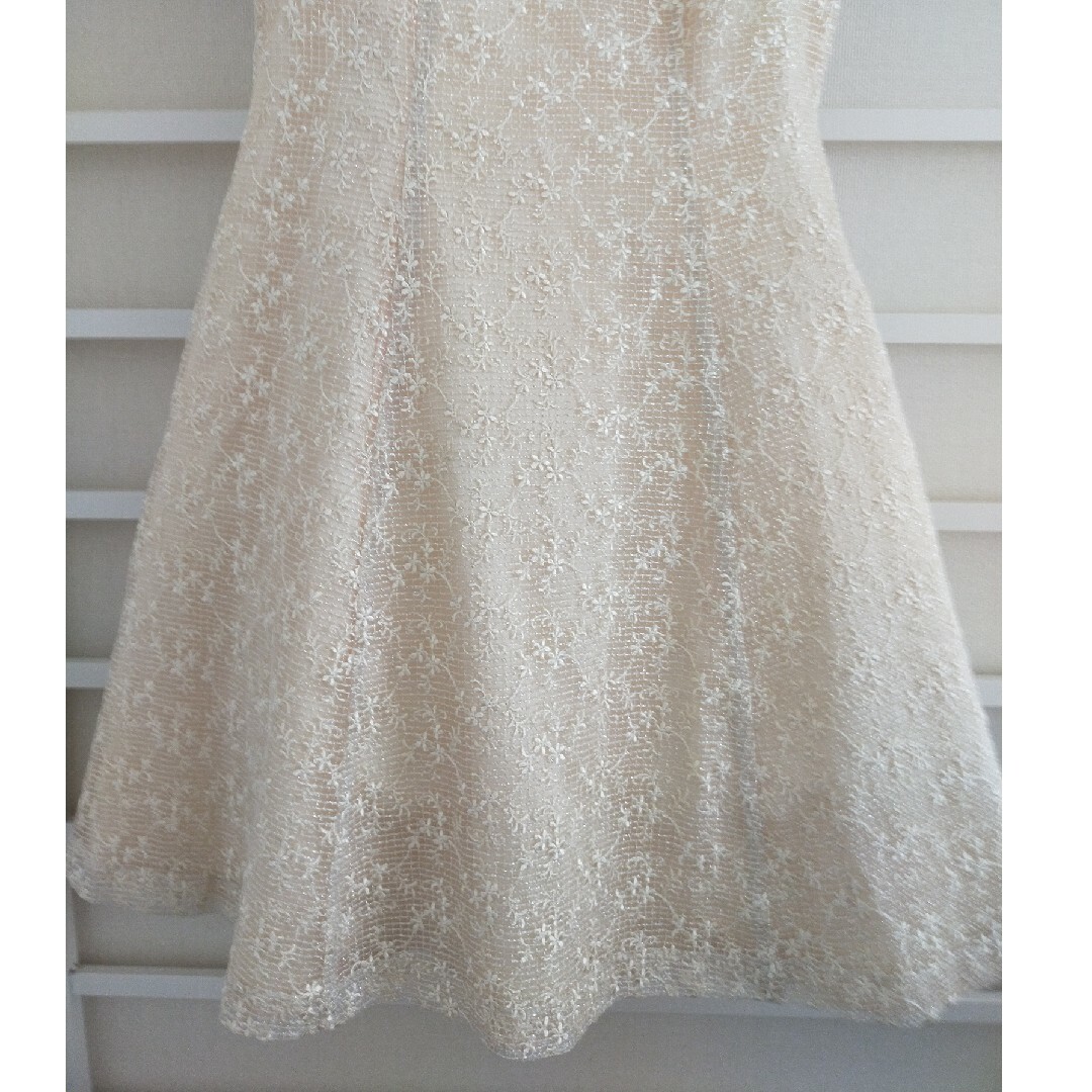 AIMER(エメ)のAimer エメ ミニ ドレス クリーム色 パニエ ボレロ ショール 4点セット レディースのフォーマル/ドレス(ミディアムドレス)の商品写真
