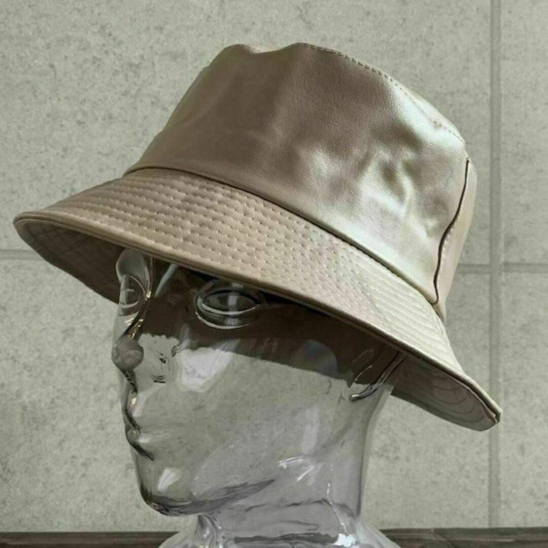 【特価】送料込 帽子 レザー バケハ バケット ハット エコレザー シンプル E レディースの帽子(ハット)の商品写真
