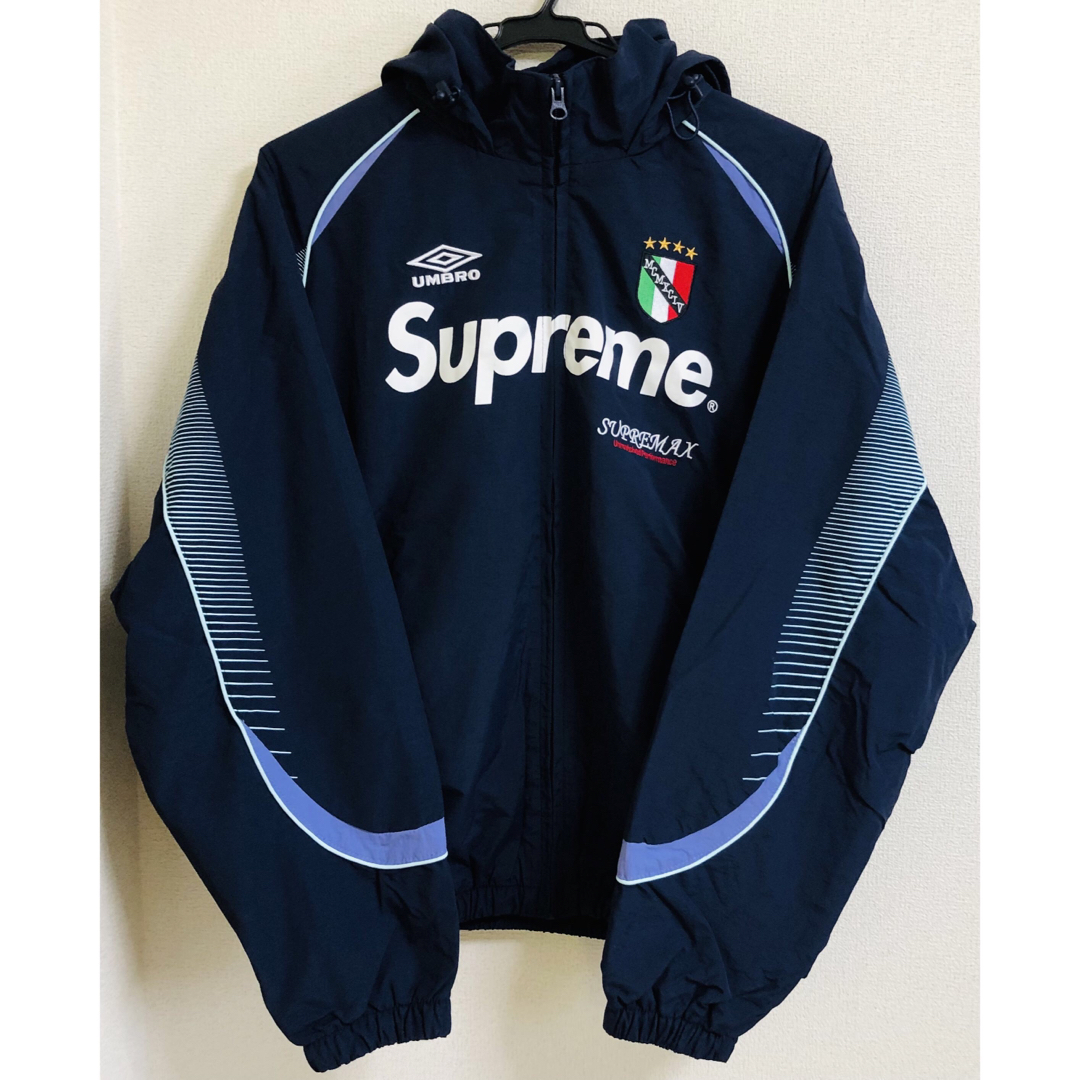 UMBRO(アンブロ)のsupreme Umbro Track Jacket navy Mサイズ メンズのジャケット/アウター(ナイロンジャケット)の商品写真