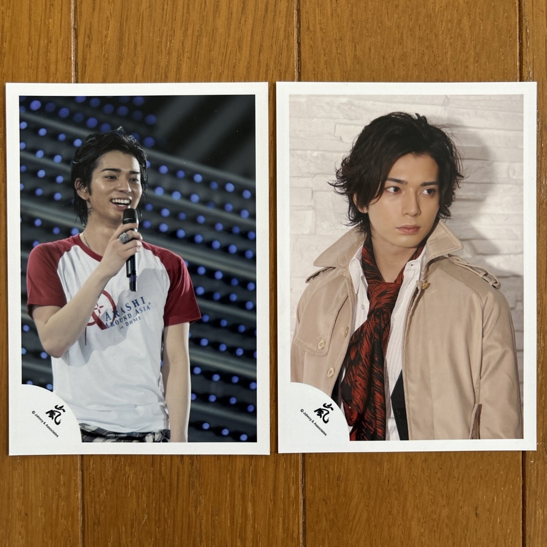 嵐(アラシ)の嵐　松本潤　公式写真　2枚セット エンタメ/ホビーのタレントグッズ(男性タレント)の商品写真