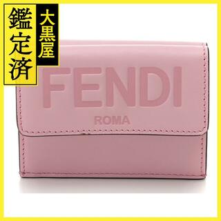 フェンディ(FENDI)のFENDI　フェンディ　ローマ三つ折り財布 ピンク カーフ　【471】　Ｙ(財布)