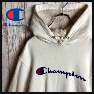 チャンピオン(Champion)の【希少デザイン】チャンピオン☆フード裏センターロゴパーカー 人気Lサイズ 白(パーカー)