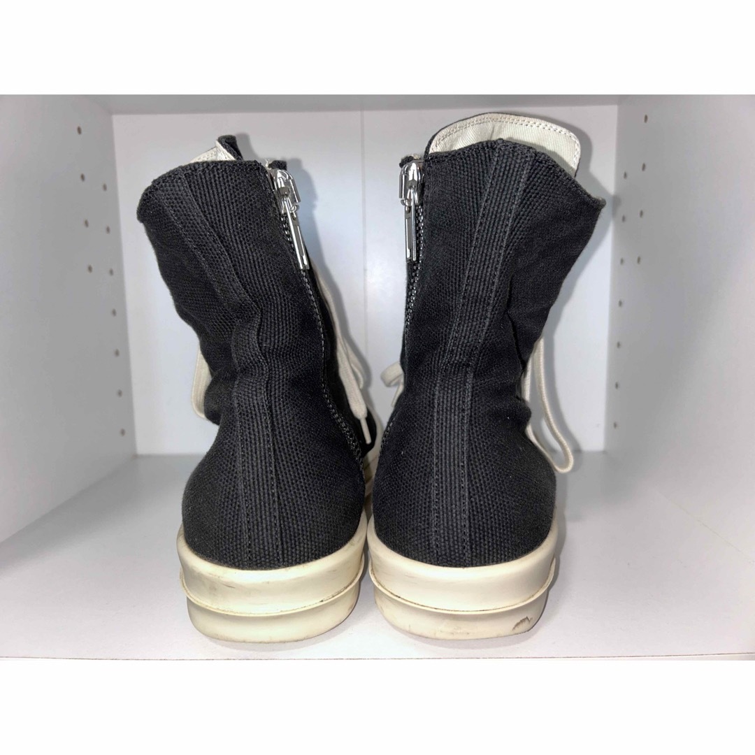 DRKSHDW(ダークシャドウ)のDRKSHDW by Rick Owens スニーカー メンズの靴/シューズ(スニーカー)の商品写真