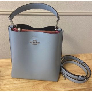 コーチ(COACH)の✨極美品✨　COACH モリーバケット22  CA177(ショルダーバッグ)