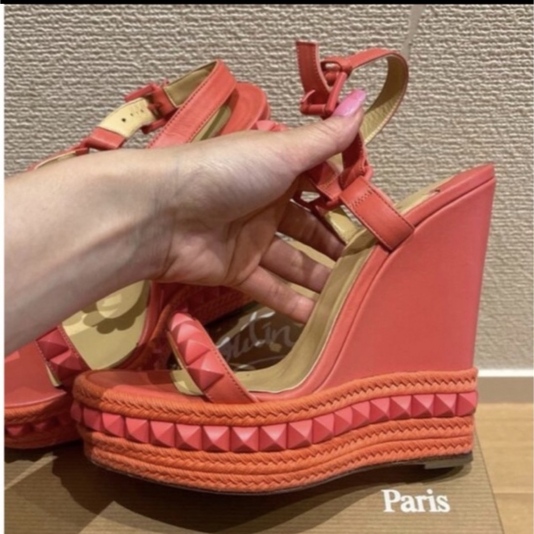 Christian Louboutin(クリスチャンルブタン)のクリスチャンルブタン　カタクロウ　サンダル レディースの靴/シューズ(サンダル)の商品写真