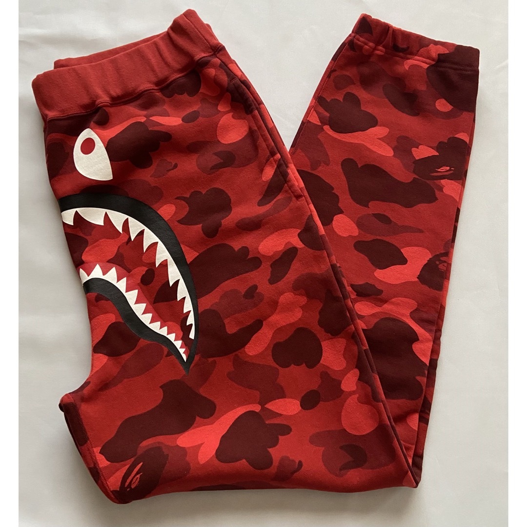 A BATHING APE(アベイシングエイプ)のApe シャークパンツ メンズのパンツ(その他)の商品写真