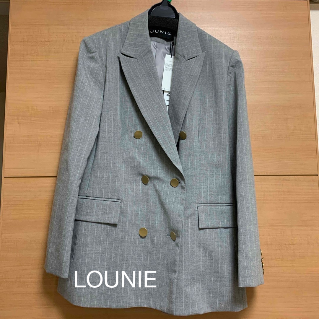 LOUNIE(ルーニィ)のルーニィ　テーラードジャケット　新品未使用品　タグ付き　38 Mサイズ レディースのジャケット/アウター(テーラードジャケット)の商品写真
