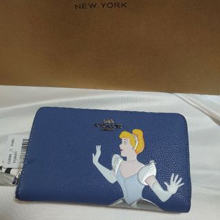 コーチ(COACH)のCOACH　新品　未使用　シンデレラ　ディズニーコラボ(財布)