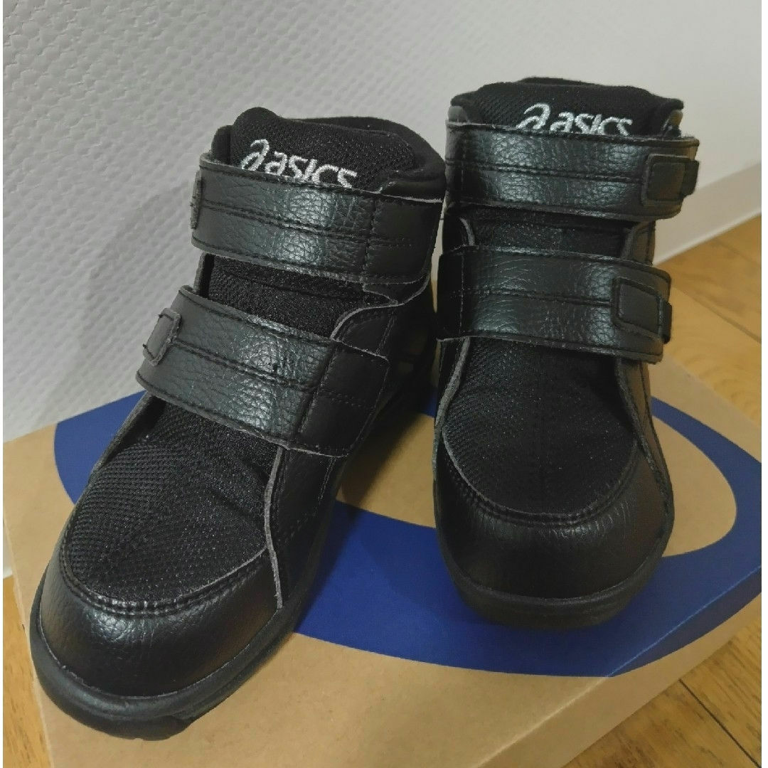 SUKUSUKU（asics）(スクスク)のアシックス スクスク シューズ キッズ ジュニア18.0cm キッズ/ベビー/マタニティのキッズ靴/シューズ(15cm~)(スニーカー)の商品写真