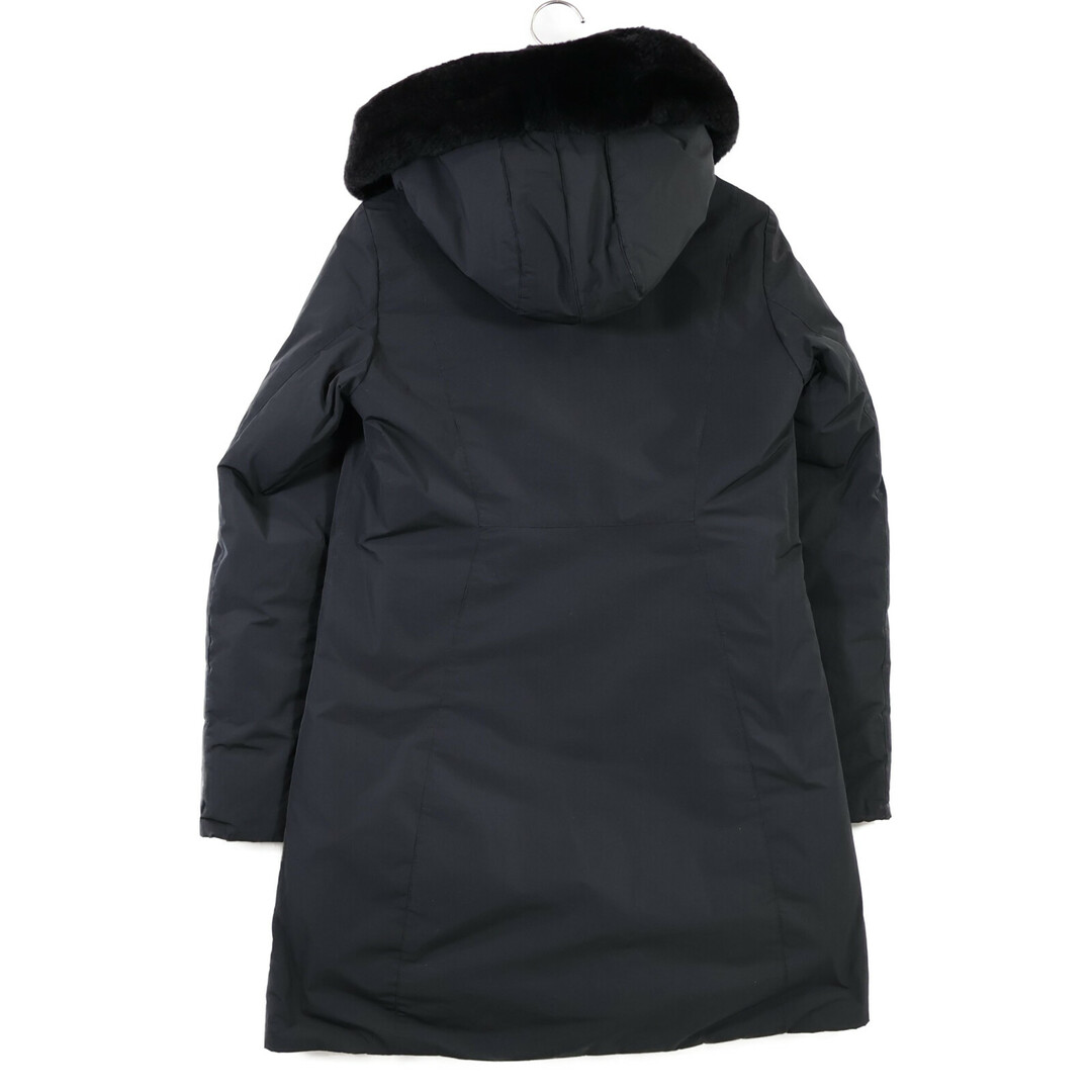 WOOLRICH(ウールリッチ)のウールリッチ WWOU0412 ﾌﾞﾗｯｸ APLE COAT ﾗﾋﾞｯﾄﾌｧｰﾀﾞｳﾝｺｰﾄ XS レディースのジャケット/アウター(その他)の商品写真