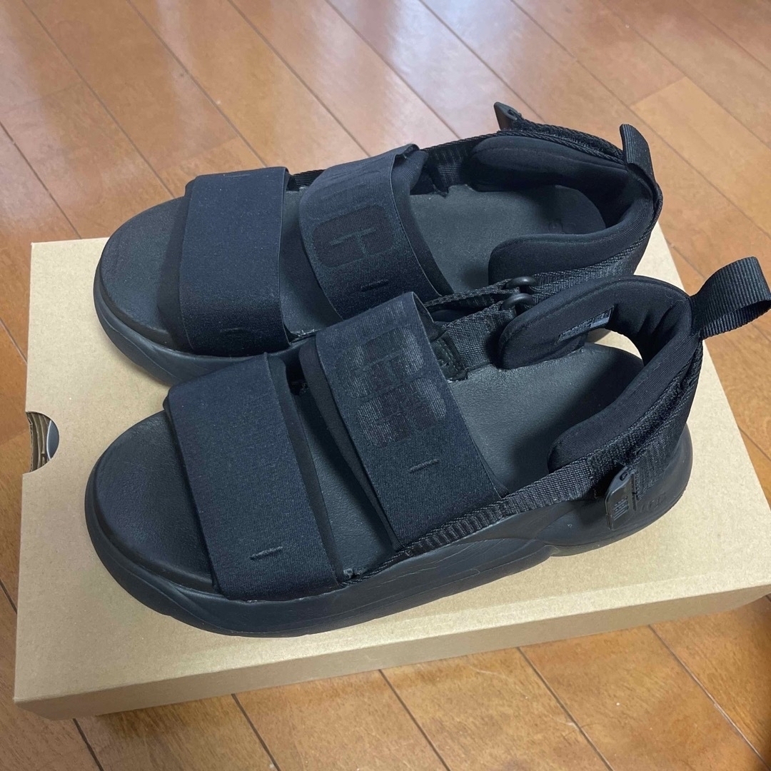 UGG(アグ)のUGG W LA CLOUD SPORT SANDAL レディースの靴/シューズ(サンダル)の商品写真