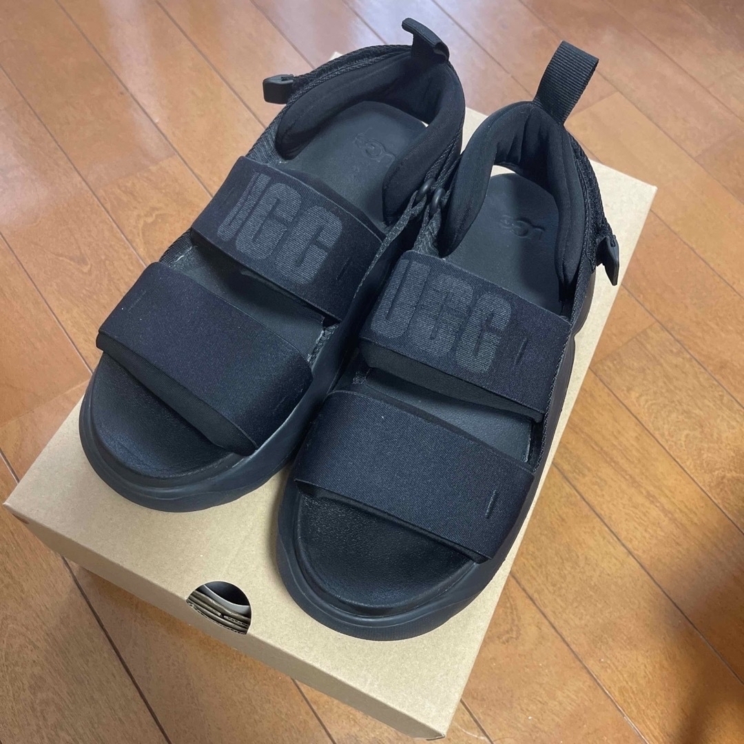 UGG(アグ)のUGG W LA CLOUD SPORT SANDAL レディースの靴/シューズ(サンダル)の商品写真