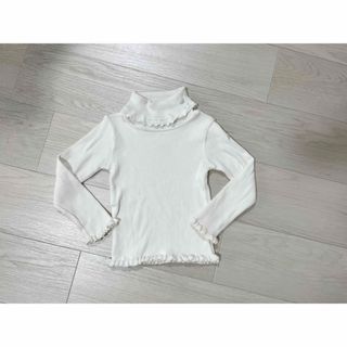 ベベ(BeBe)の新品　べべ　ハイネック　タートルネック　ニット　110(ニット)