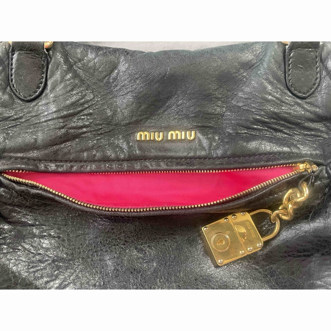 miumiu(ミュウミュウ)の専用: miumiu ミュウミュウ　2way bag ブラック レディースのバッグ(ショルダーバッグ)の商品写真