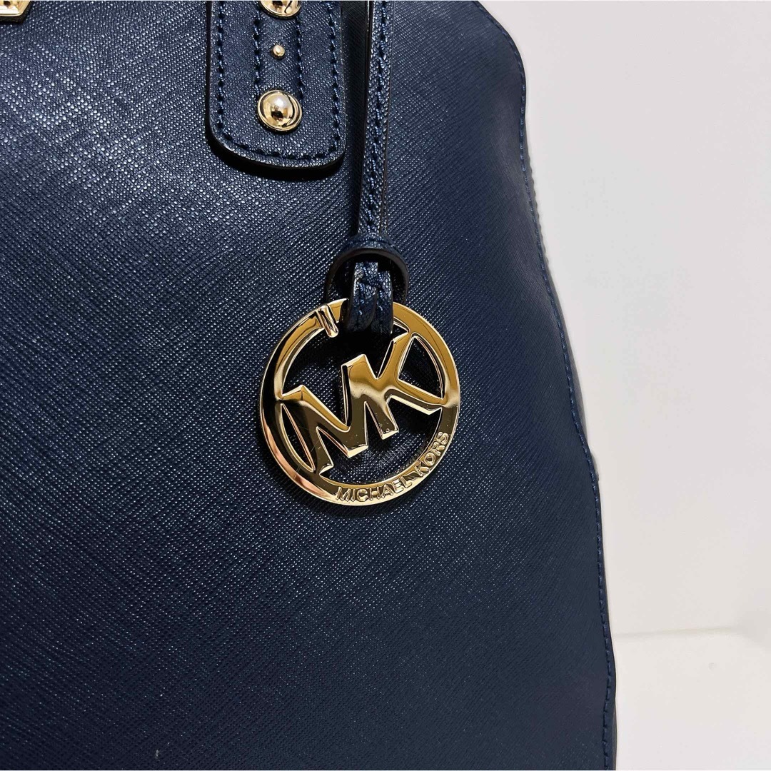 Michael Kors(マイケルコース)の☆超美品☆送料無料☆MICHAELKORSマイケルコース2WAYハンドバッグ☆ レディースのバッグ(ショルダーバッグ)の商品写真