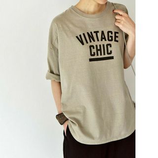 ハグオーワー⭐フットボールＴシャツ