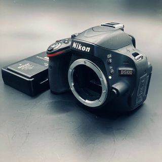 NIKON ニコン D5100 ボディのみ 【M5】(デジタル一眼)