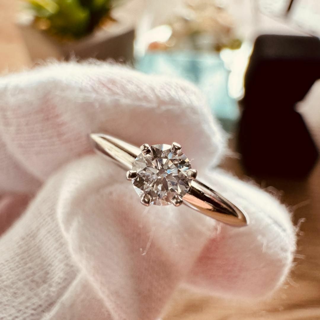 Tiffany & Co.(ティファニー)の◇ティファニー◇ソリティア ダイヤ リング 0.28CT PT950 4g 9号 レディースのアクセサリー(リング(指輪))の商品写真