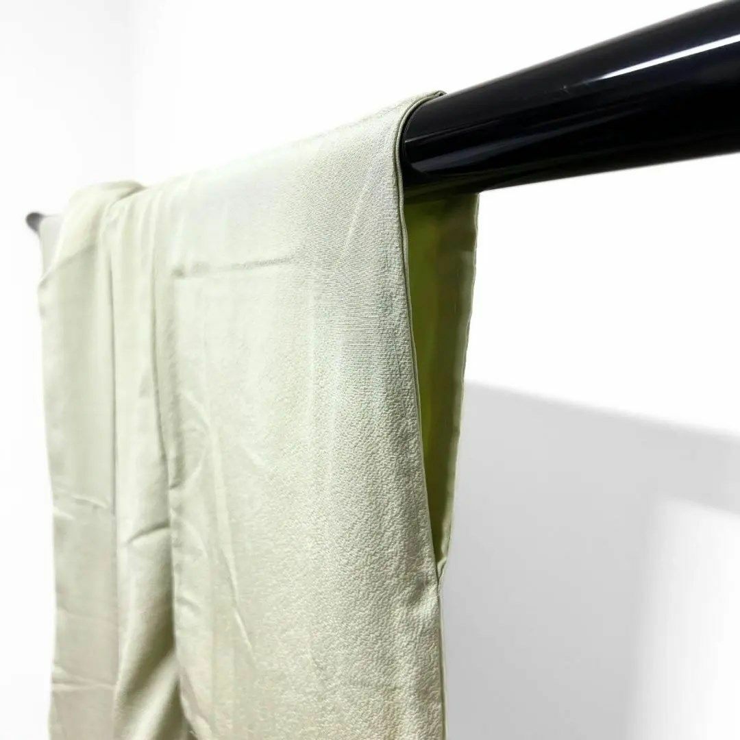 未着用　色無地　ライトグリーン　白緑　着物　025w レディースの水着/浴衣(その他)の商品写真