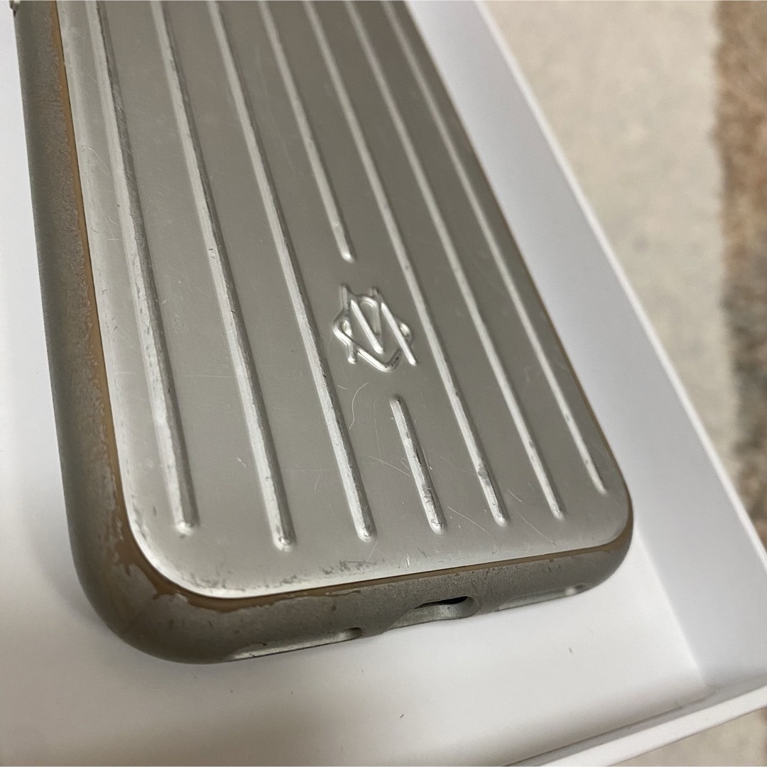 RIMOWA(リモワ)のRIMOWA iPhoneケース iPhone11pro スマホ/家電/カメラのスマホアクセサリー(iPhoneケース)の商品写真