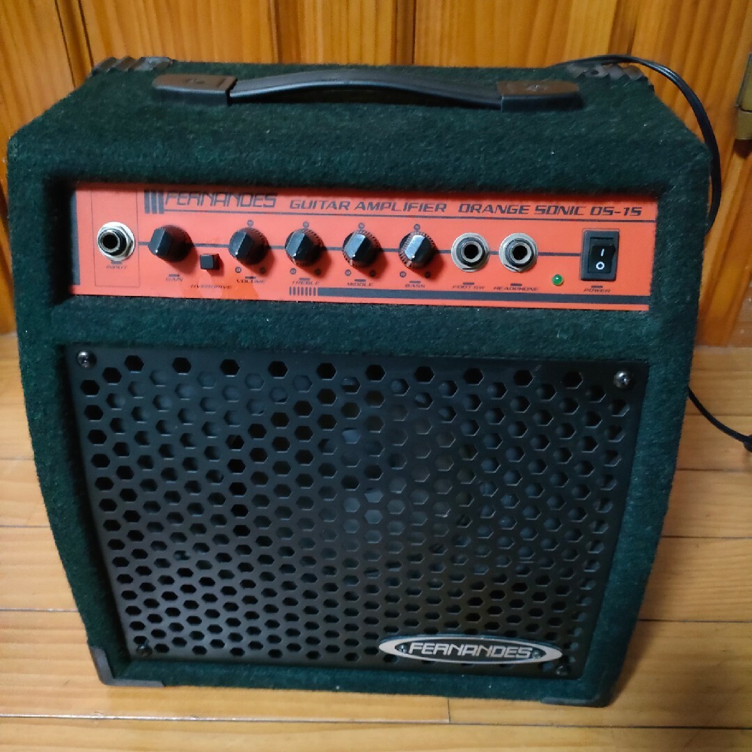 Fernandes(フェルナンデス)のFERNANDES OS-15 ギターアンプ 楽器のギター(ギターアンプ)の商品写真