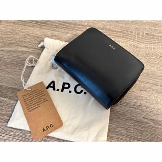 A.P.C(財布 ・ ブラック/黒色系)のフリマアイテム一覧 A.P.C(財布 ・ ブラック/黒色系)のフリマアイテム一覧