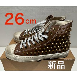 クリスチャンルブタン(Christian Louboutin)の新品❗️METAL  GIENCHI スタッズシューズ チョコレート 26cm(スニーカー)