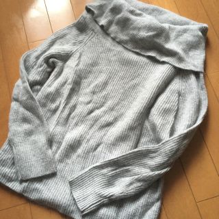 ジャスグリッティー(JUSGLITTY)のジャスグリッティjusglittyアンゴラタートルネックニットグレー美品(ニット/セーター)