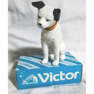 ビクター(Victor)のVictorニッパー犬置物〜陶器製(ノベルティグッズ)