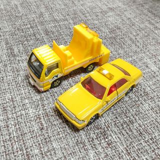 タカラトミー(Takara Tomy)のトミカ　タカラトミー　日本道路公団道路パトロールカー　道路維持作業車(ミニカー)