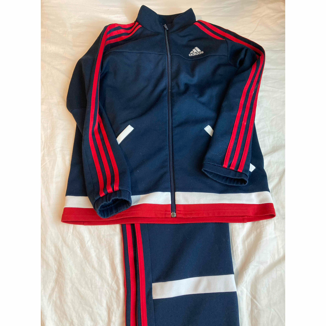 adidas(アディダス)の特価☆ADIDAS☆男女兼用☆トラックスーツ☆ジャージ 上下  adidas キッズ/ベビー/マタニティのキッズ服女の子用(90cm~)(その他)の商品写真