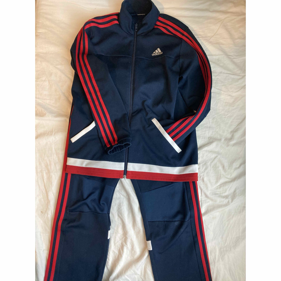 adidas(アディダス)の特価☆ADIDAS☆男女兼用☆トラックスーツ☆ジャージ 上下  adidas キッズ/ベビー/マタニティのキッズ服女の子用(90cm~)(その他)の商品写真