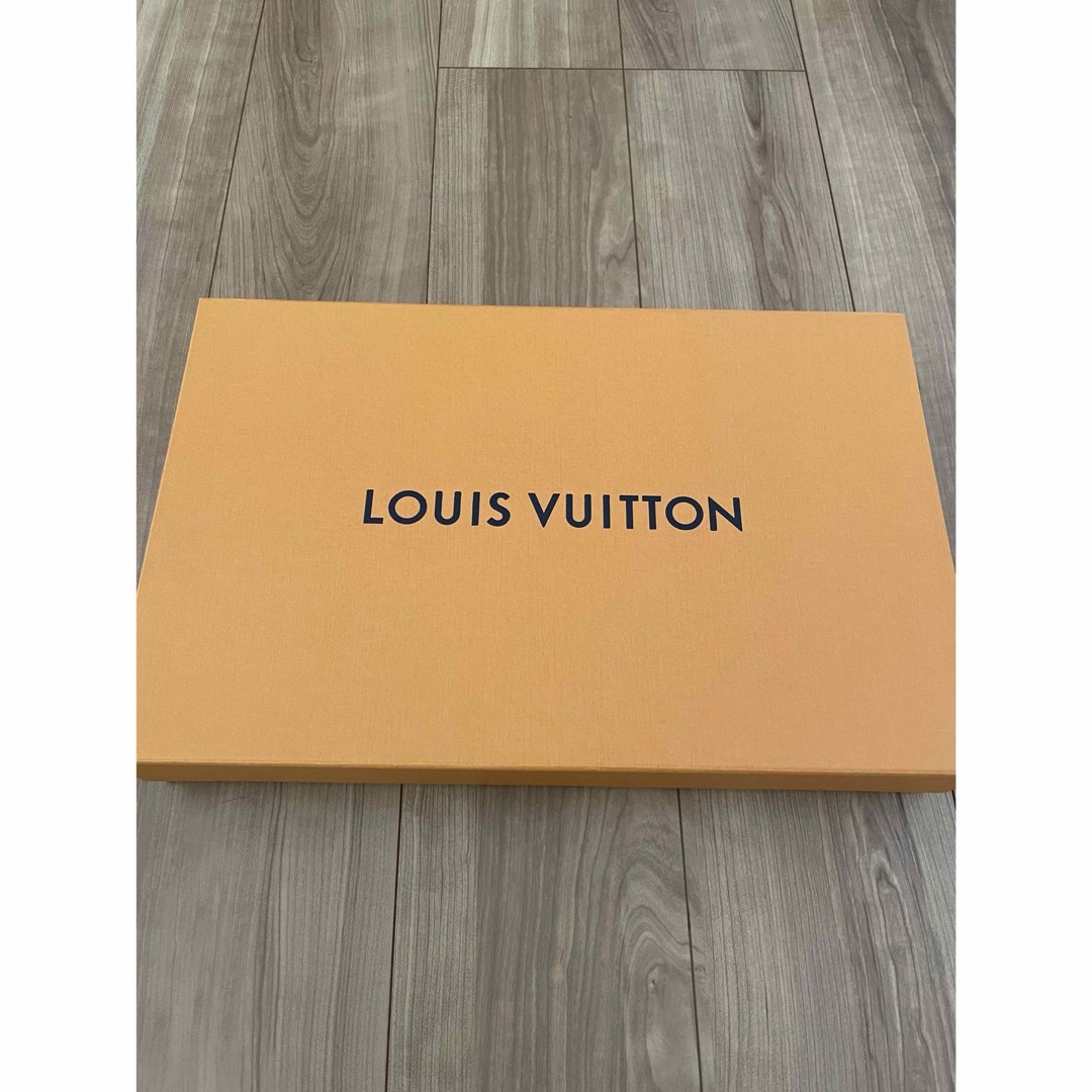 LOUIS VUITTON(ルイヴィトン)のLOUIS VUITTON グラディエント　トレーナー　スウェット　ルイヴィトン メンズのトップス(スウェット)の商品写真