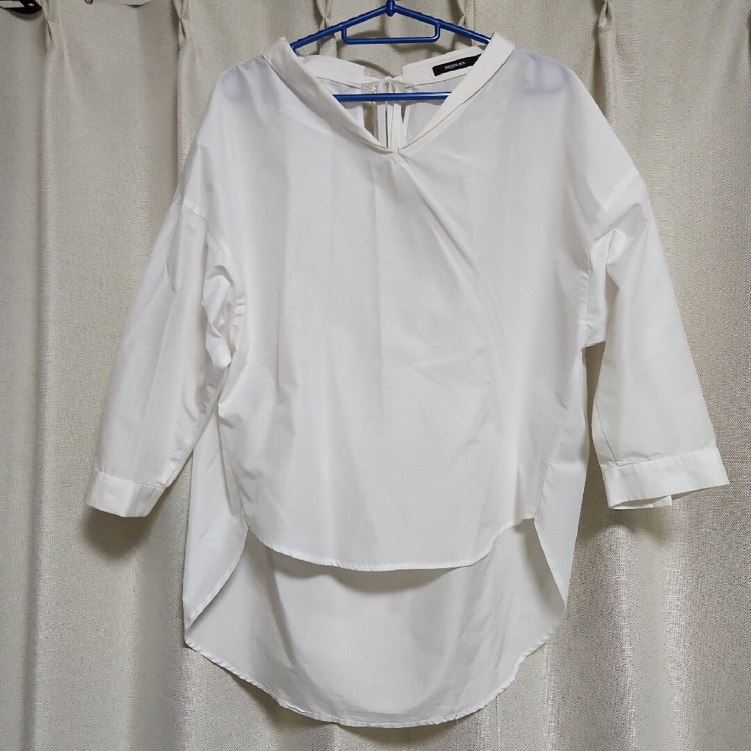 DRESSLAVE(ドレスレイブ)のDRESSLAVE　バックリボンブラウス レディースのトップス(シャツ/ブラウス(長袖/七分))の商品写真