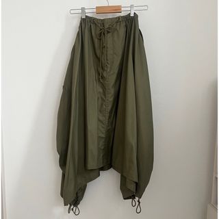 ハイク(HYKE)のhyke M-51 SHELL SKIRT military (ロングスカート)