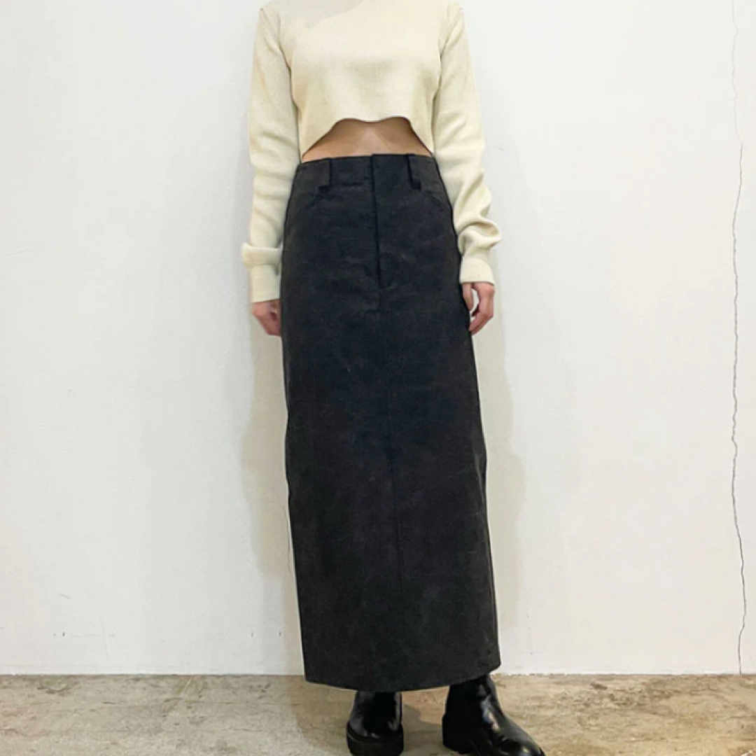 AURALEE(オーラリー)のAURALEE WASHED HARDTWIST CANVAS SKIRT レディースのスカート(ロングスカート)の商品写真