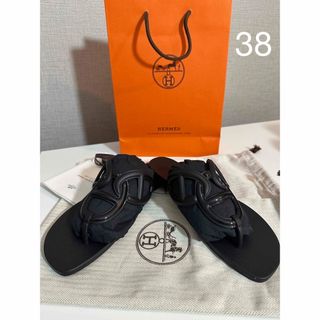 エルメス(Hermes)の【4/30までセール】完売モデル　エルメス　サンダル　38  ブラック(サンダル)