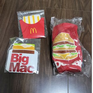 マクドナルド(マクドナルド)の（未使用）マクドナルドペンケース&ハンカチ2点（送料込）(ペンケース/筆箱)