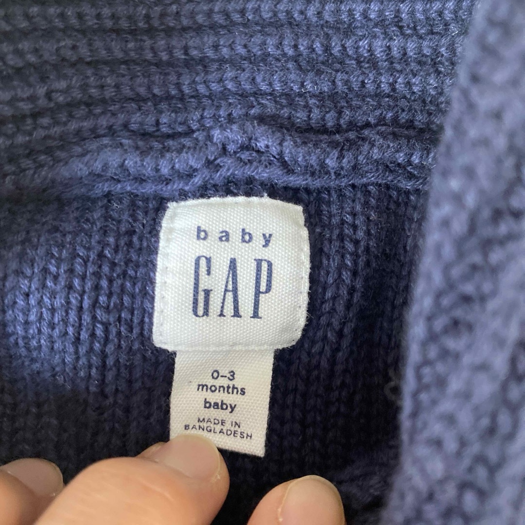 babyGAP(ベビーギャップ)のbaby gap カーディガン　50cm 0ヶ月　3ヶ月 キッズ/ベビー/マタニティのベビー服(~85cm)(カーディガン/ボレロ)の商品写真