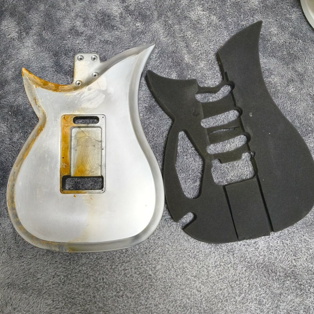 Talbo アルミボディ ジャンク 楽器のギター(パーツ)の商品写真