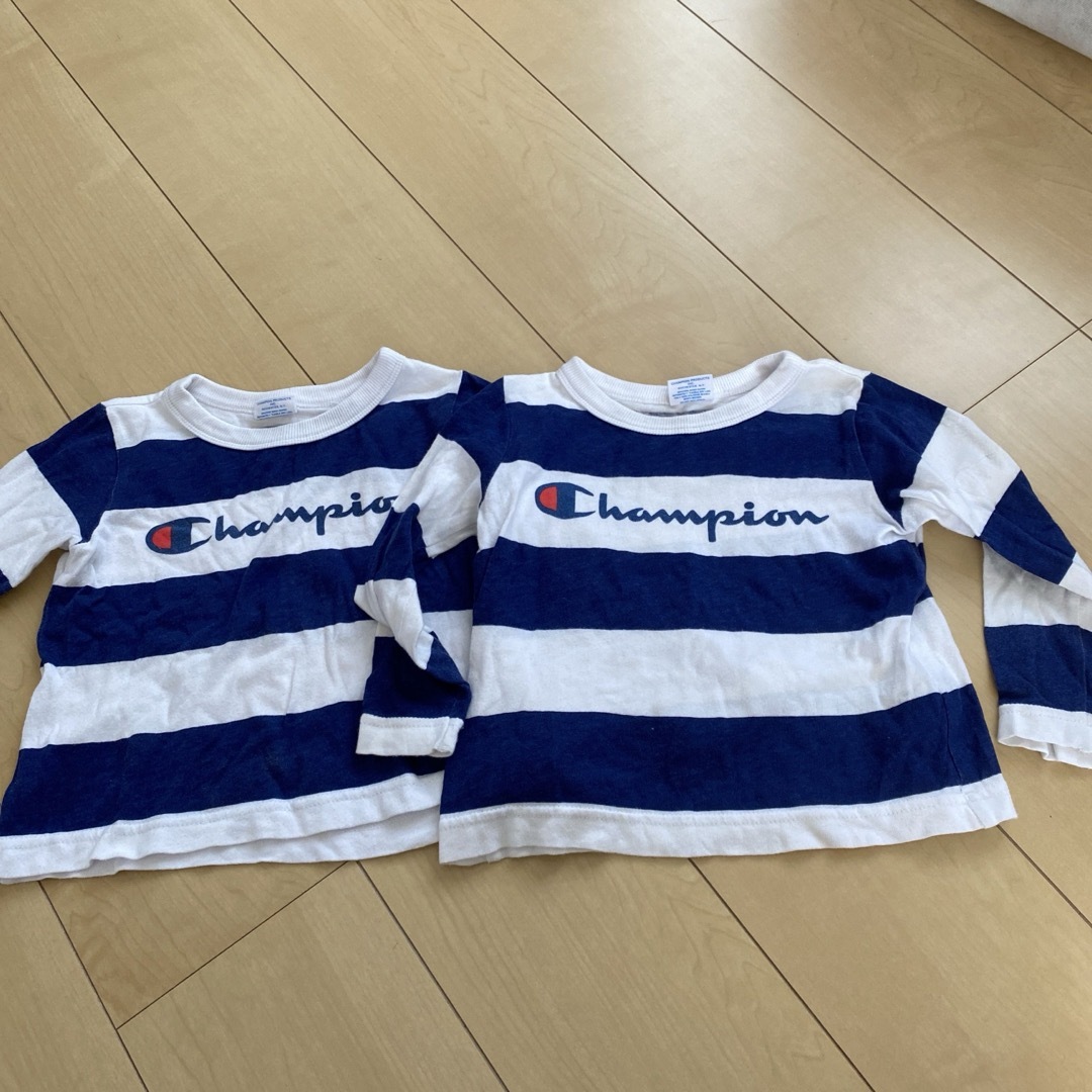 Champion(チャンピオン)のチャンピオン　２枚セット　90・95c長袖Tシャツ　ロンT キッズ/ベビー/マタニティのキッズ服男の子用(90cm~)(Tシャツ/カットソー)の商品写真