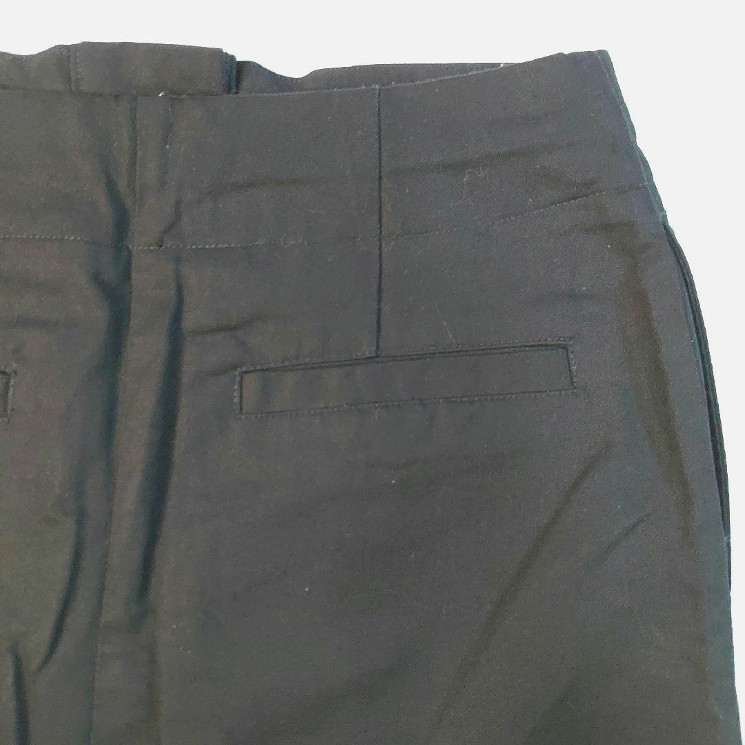 URBAN RESEARCH(アーバンリサーチ)のアーバンリサーチ フロントボタン前開スカート フリーサイズ レディースのスカート(ひざ丈スカート)の商品写真