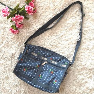 レスポートサック(LeSportsac)の【美品】レスポートサック　ショルダーバッグ  花　刺繍　ドット　ミニボストン(ショルダーバッグ)