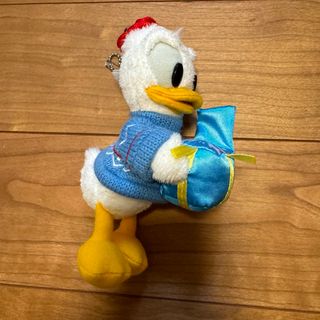 ディズニー(Disney)の東京ディズニーリゾート　ドナルド　ぬいぐるみバッジ　2017(キャラクターグッズ)