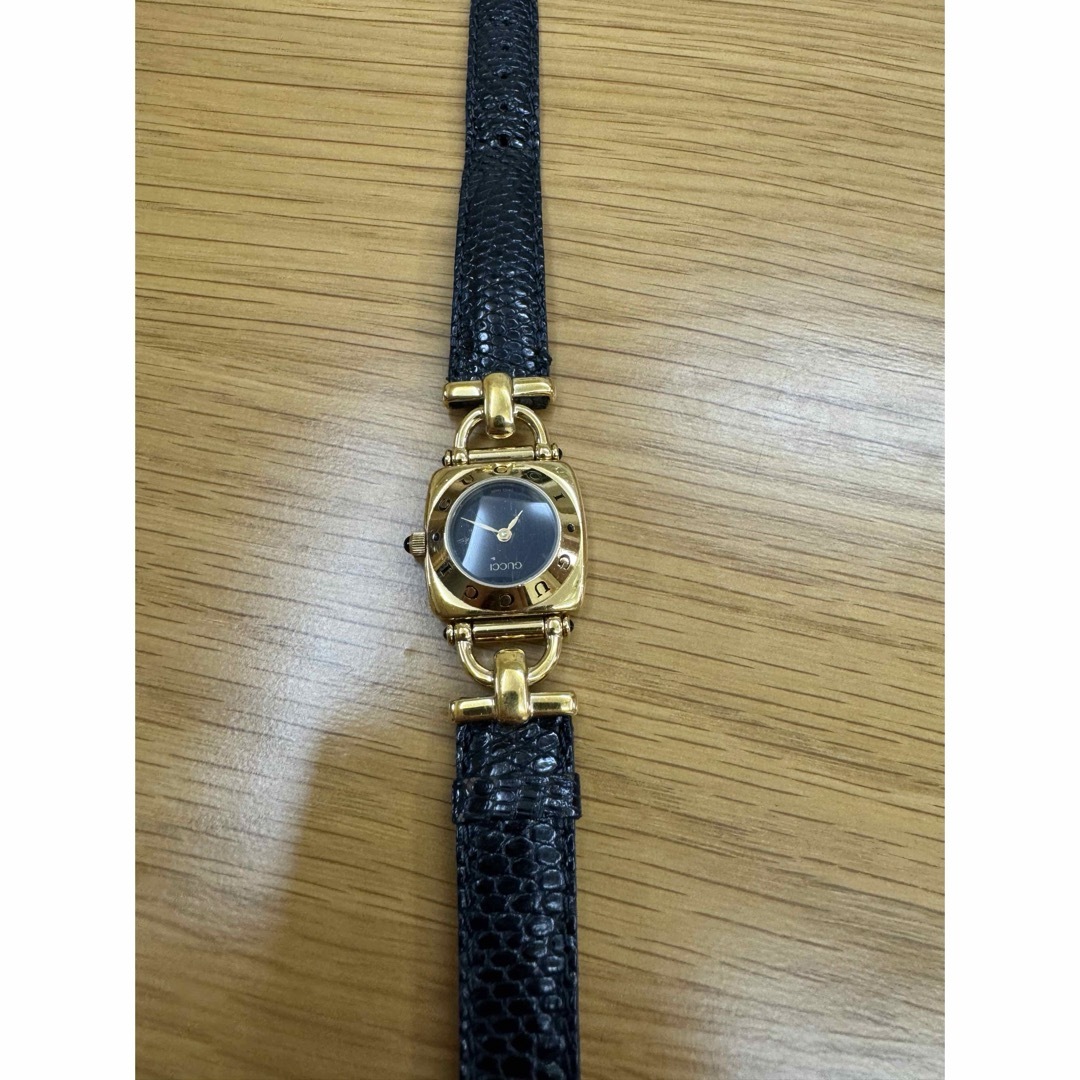 Gucci(グッチ)のグッチ腕時計完全正規品 レディースのファッション小物(腕時計)の商品写真